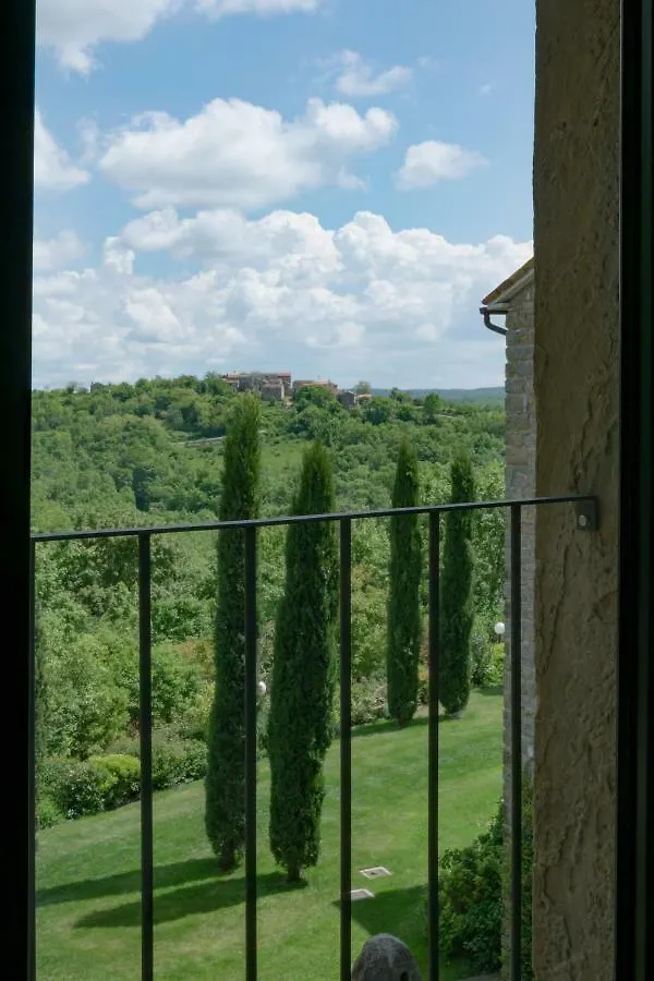 L'Abbraccio Della Quercia - Apartments Momjan 0*,  Croatia